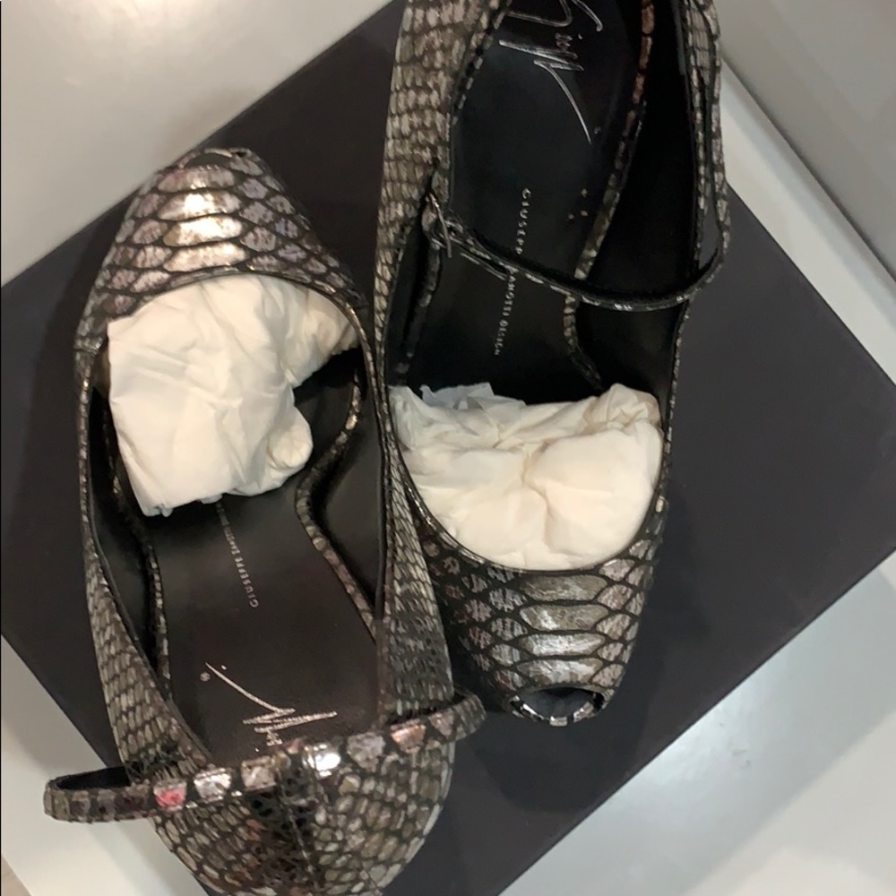 Giuseppe Zanotti pump - Picture 3 of 4